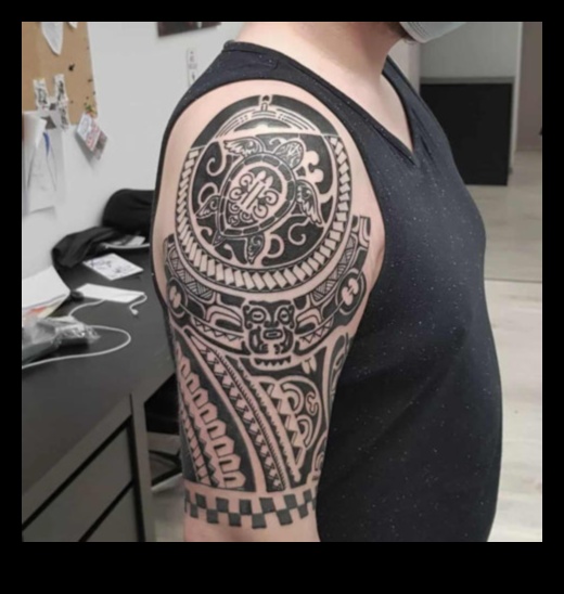 Māksla ārpus ādas: mūsdienu tetovējumu kultūras nozīme