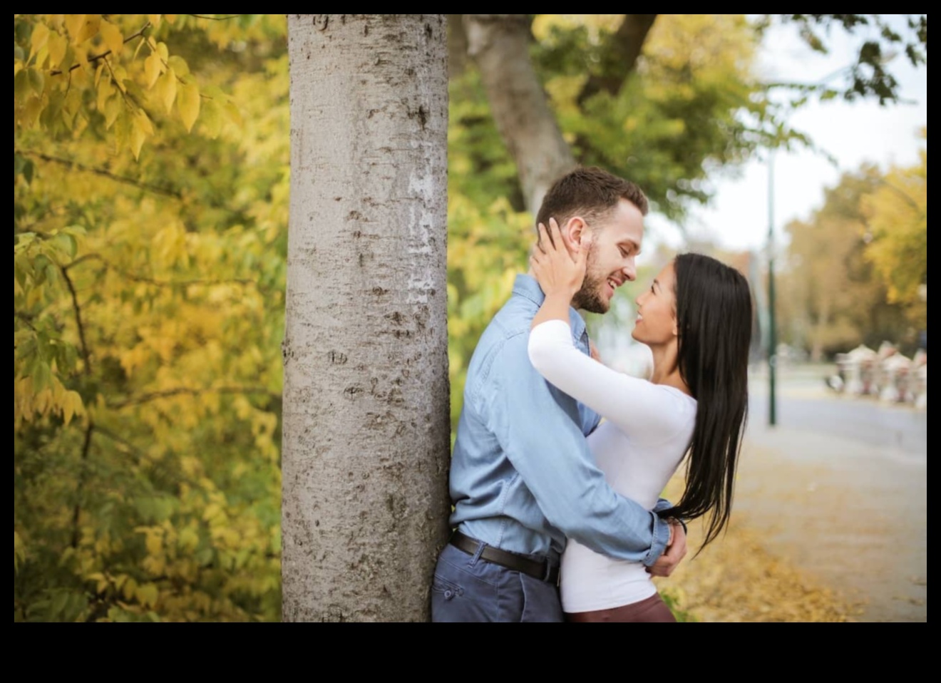 Uzmanīga romantika: ilgstošas ​​mīlestības veidošana ar klātbūtni