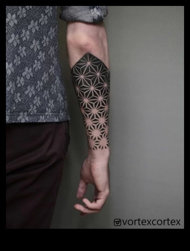 Tetovējumu mozaīkas: apvienojiet satriecošus un harmoniskus dizainus ar māksliniecisku noskaņu